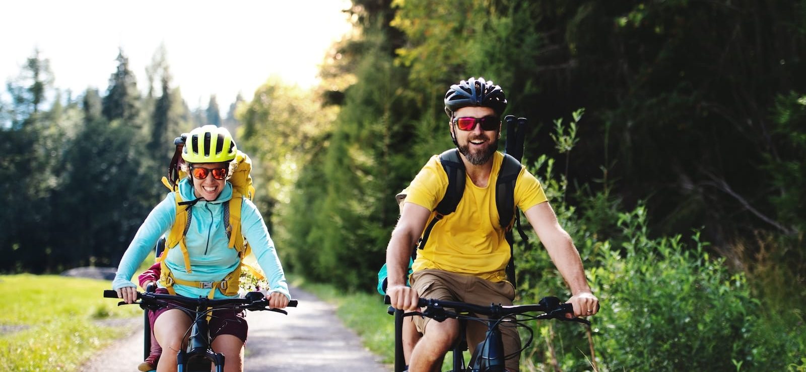 family-with-small-children-cycling-outdoors-in-sum-2024-10-18-08-29-57-utc family-with-small-children-cycling-outdoors-in-sum-2024-10-18-08-29-57-utc